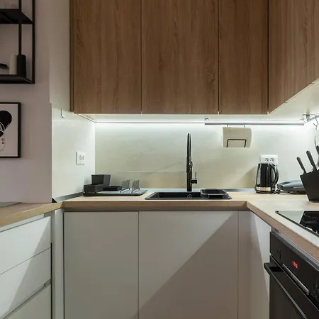 Hostgost Selected - K District * Belgrado