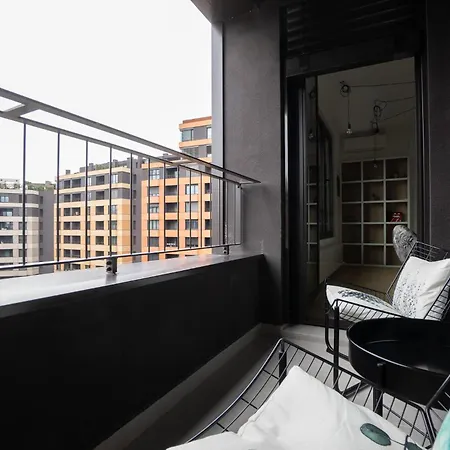 Hostgost Selected - K District *