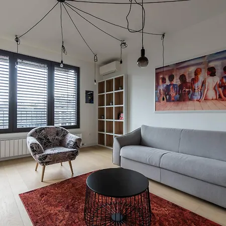 Hostgost Selected - K District Apartment